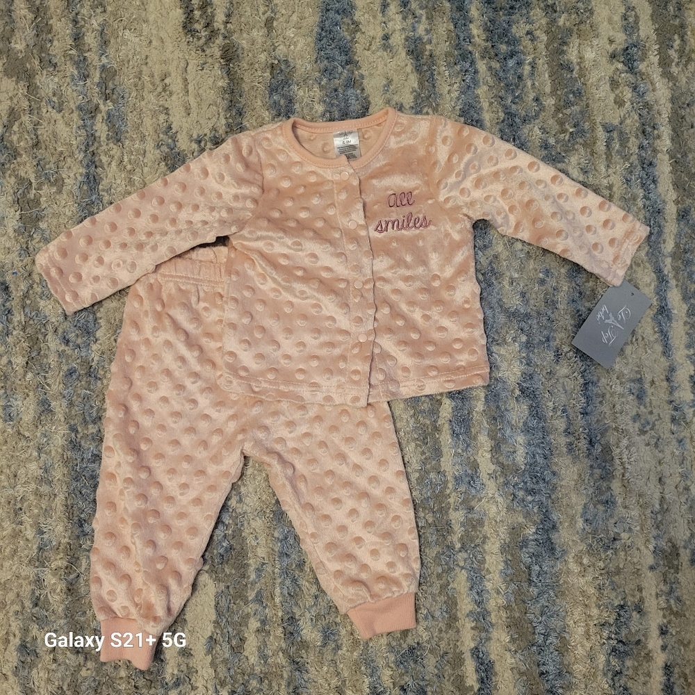 Le Top Bebe Pink Polka Dot Baby Outfit 6-9mos.